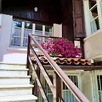 Bed & Breakfast Villanuvola 4*
