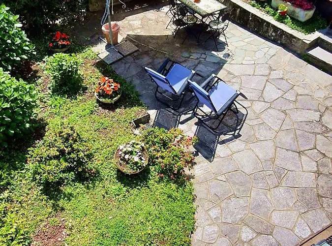 Bed and Breakfast Villanuvola 4*